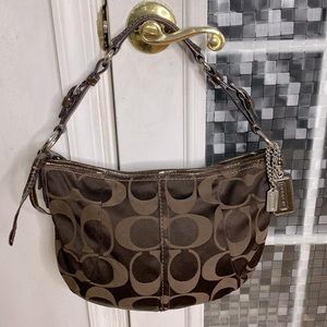 💕 Coach brown fabric leather signature medium hobo bag 💕